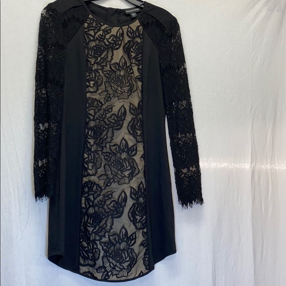 Style Stalker Last Night Embroidery Dress Medium - Picture 3 of 12